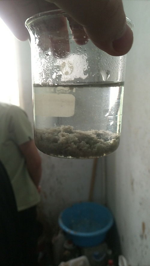 装过胶水的吨桶怎么清洗